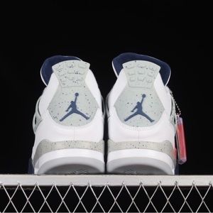 Air Jordan 4 Retro Midnight Navy